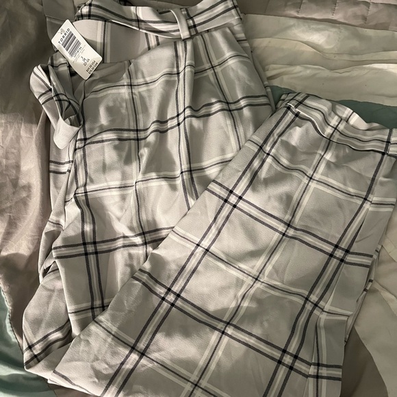 PLAID 3X TIE FRONT TROUSERS TORRID NWT - Picture 3 of 7
